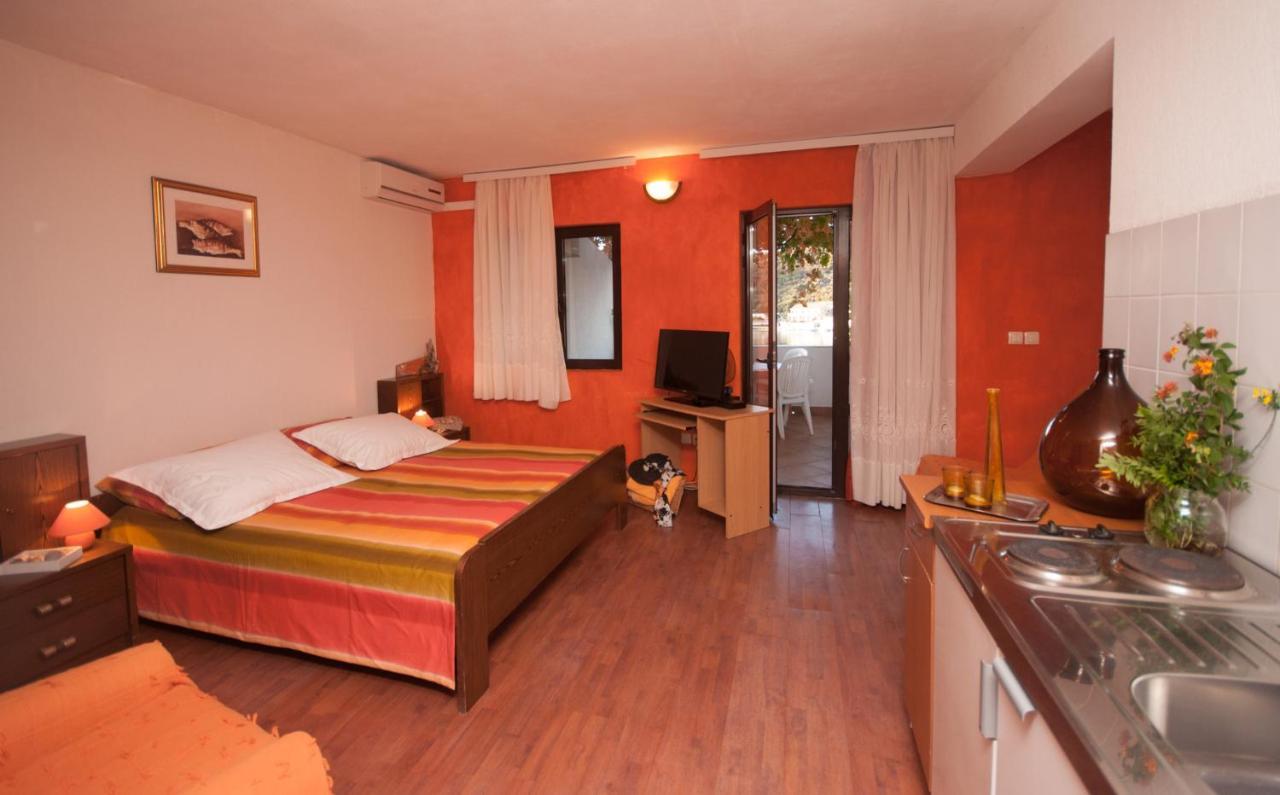 Apartmani Jagoda Lastovo ภายนอก รูปภาพ